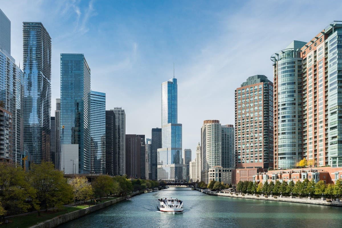 InterContinental Chicago Magnificent Mile by IHG