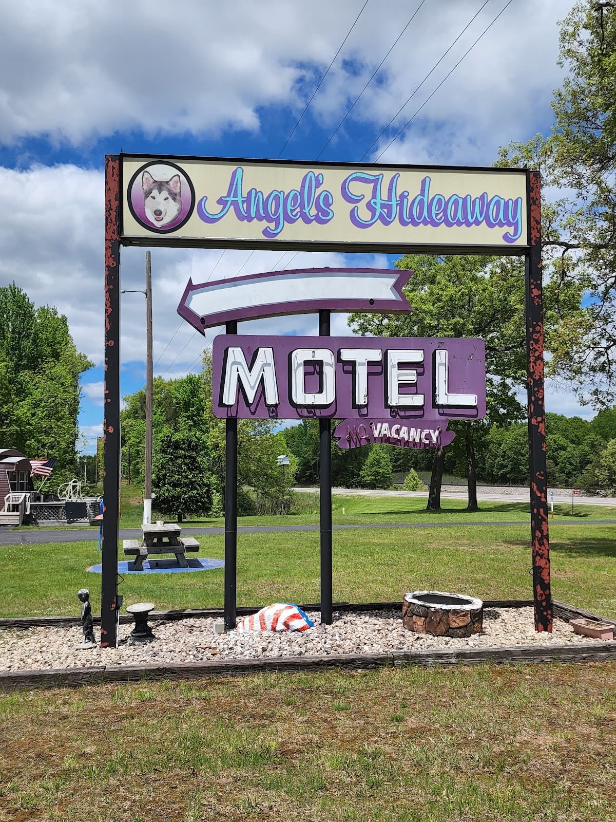 Angel's Hideaway LLC