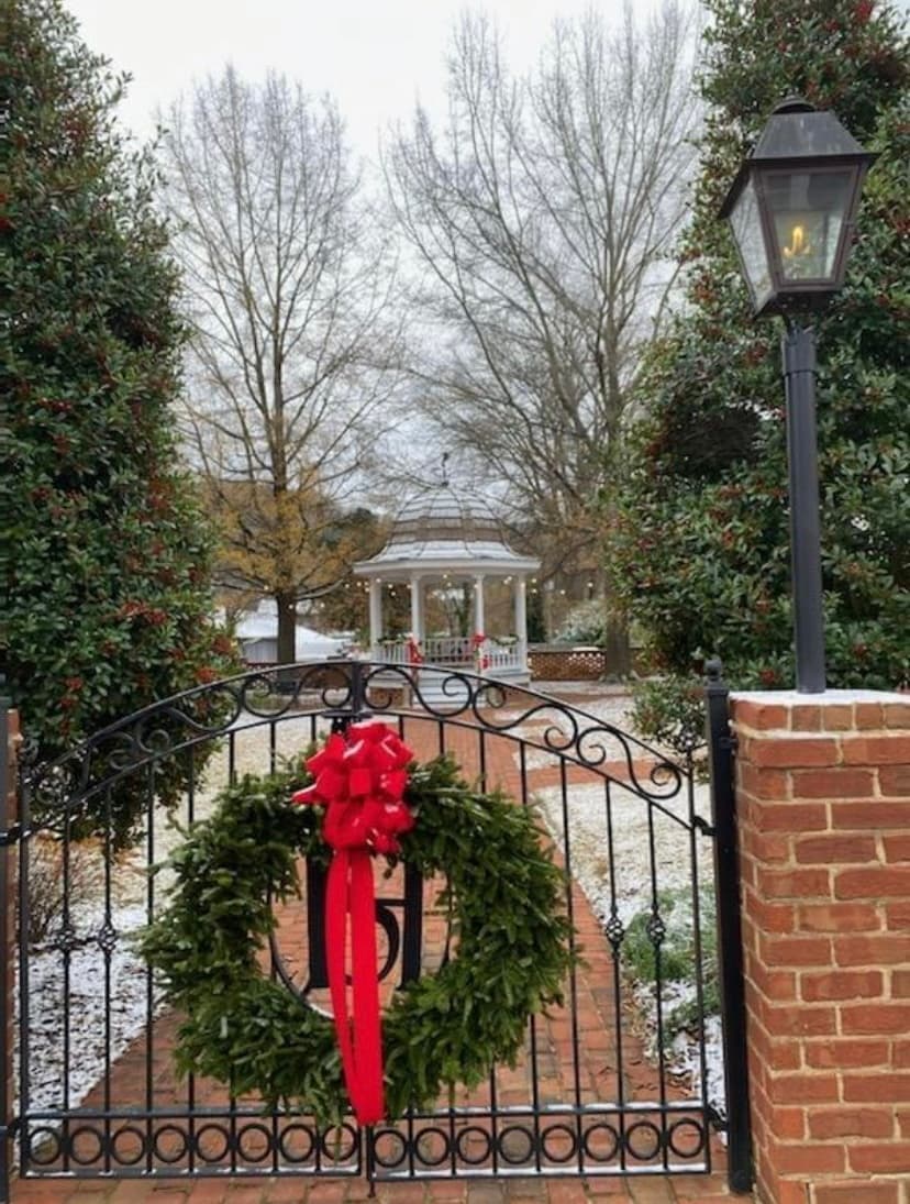 Hale Springs Inn