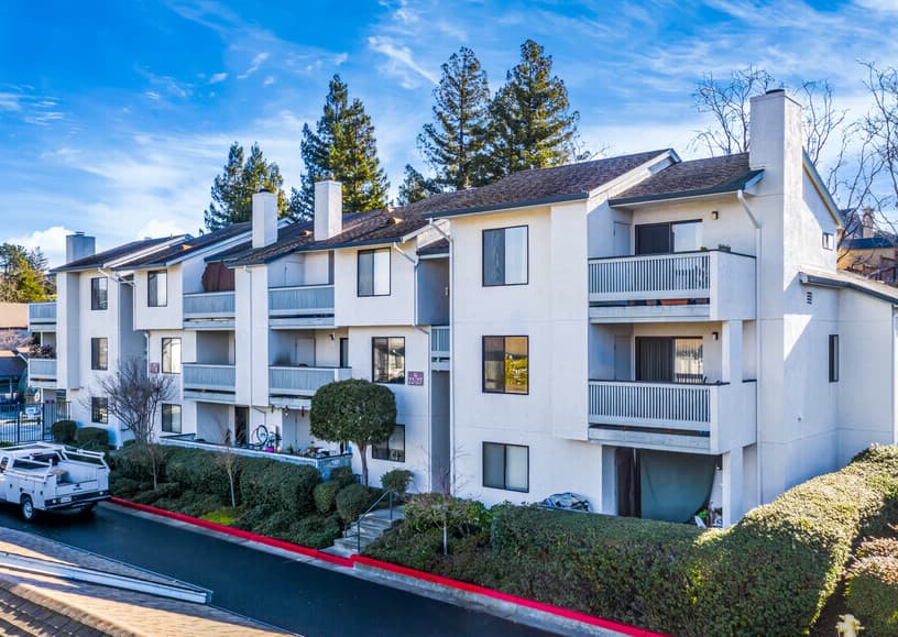 Ridgecrest Apartments