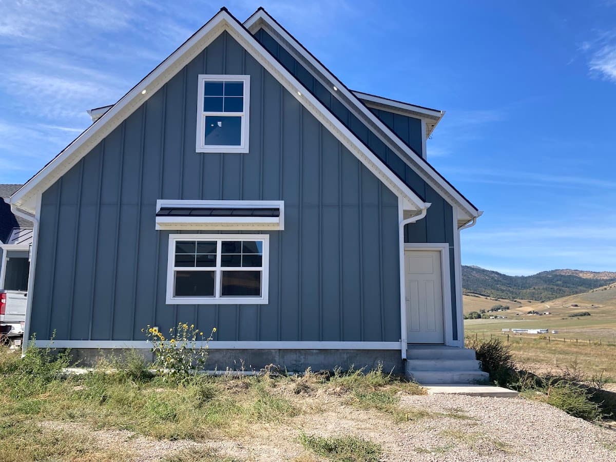 Splash Hollow Retreat-Nightly Rental