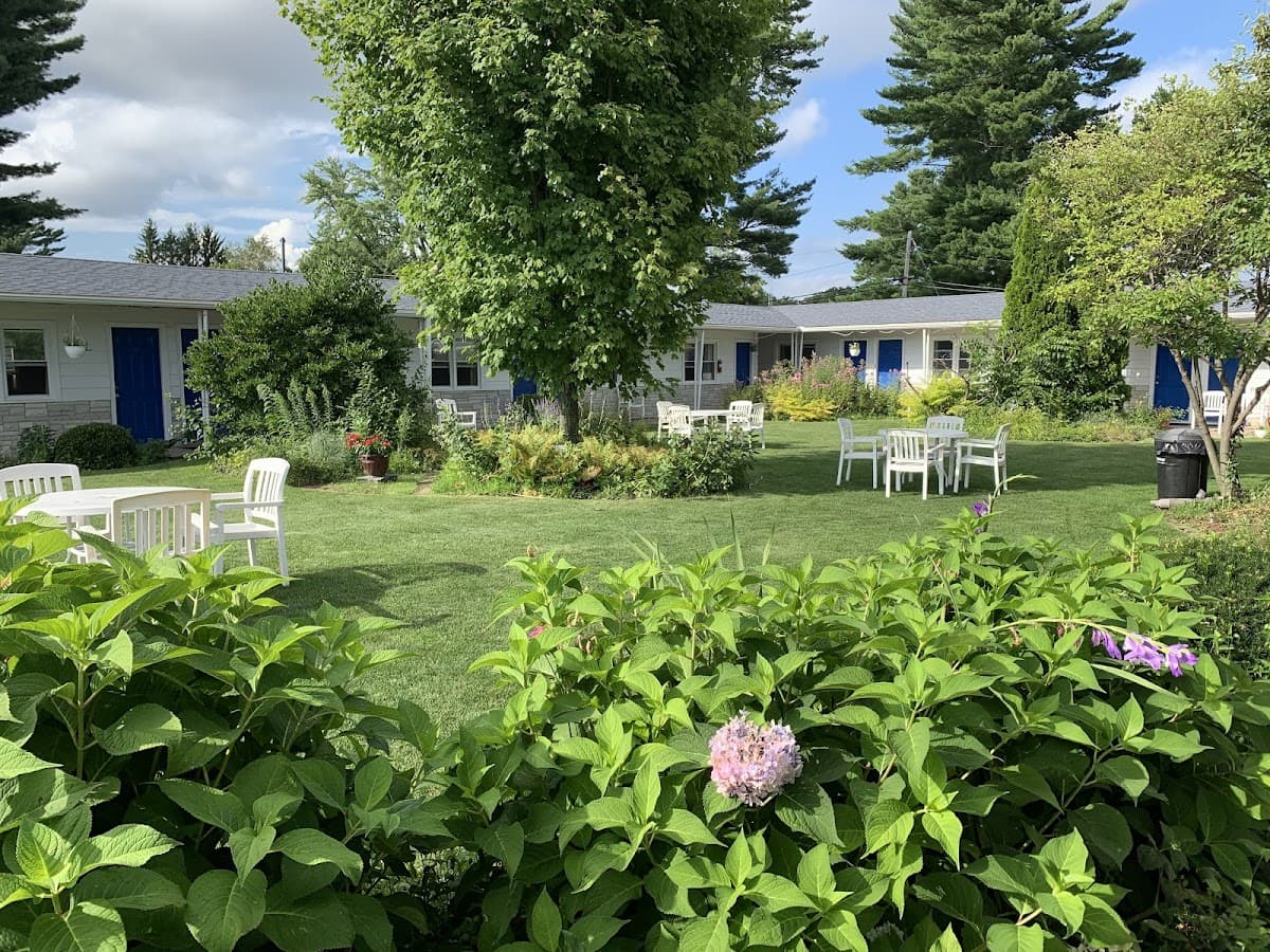 Dell Creek Motel
