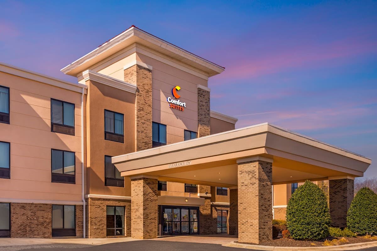 Comfort Suites Whitsett - Greensboro East