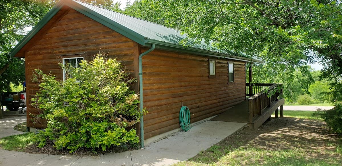 Kanopolis Lake Cabins