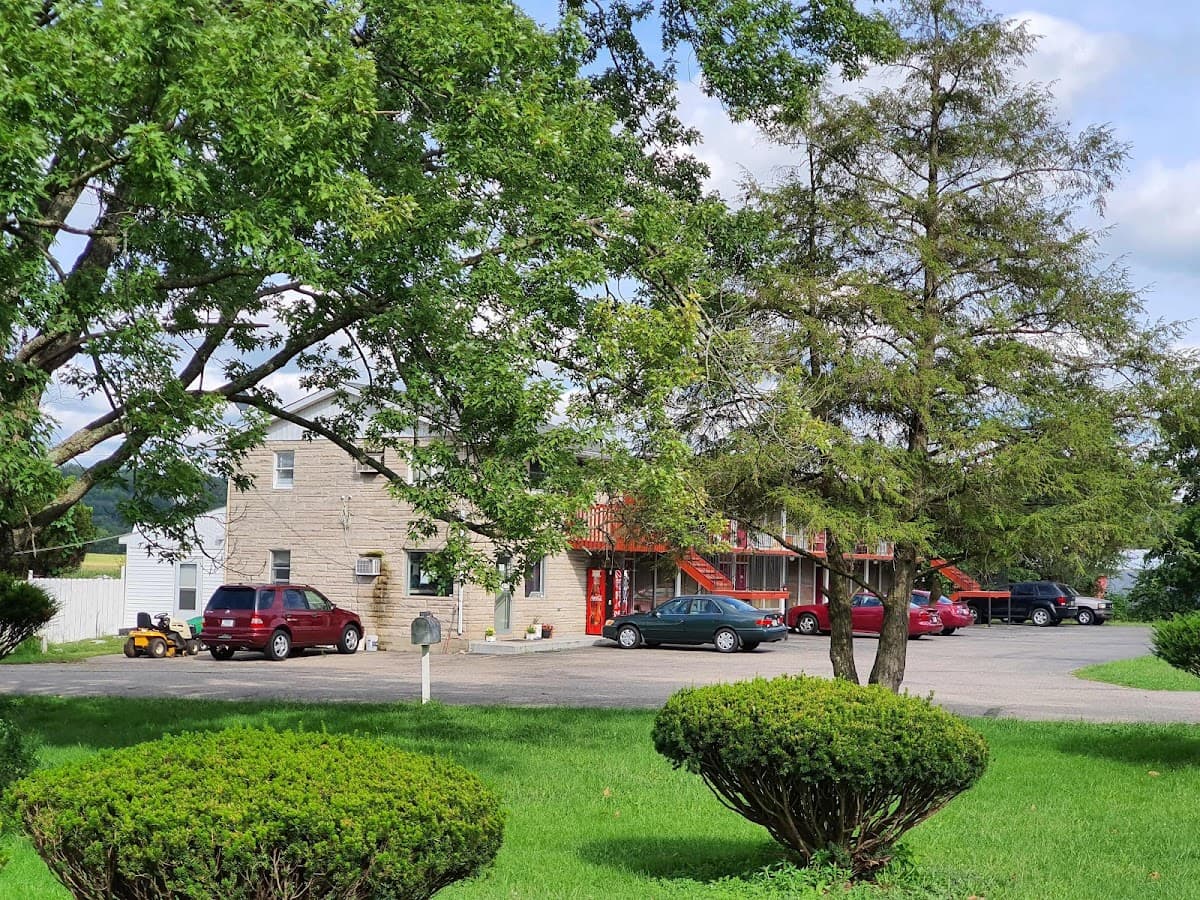 Mound Haven Motel Brookville, IN Weekly $225 / Daily $55