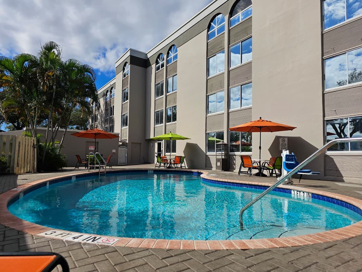 La Quinta Inn & Suites by Wyndham Deerfield Beach I-95