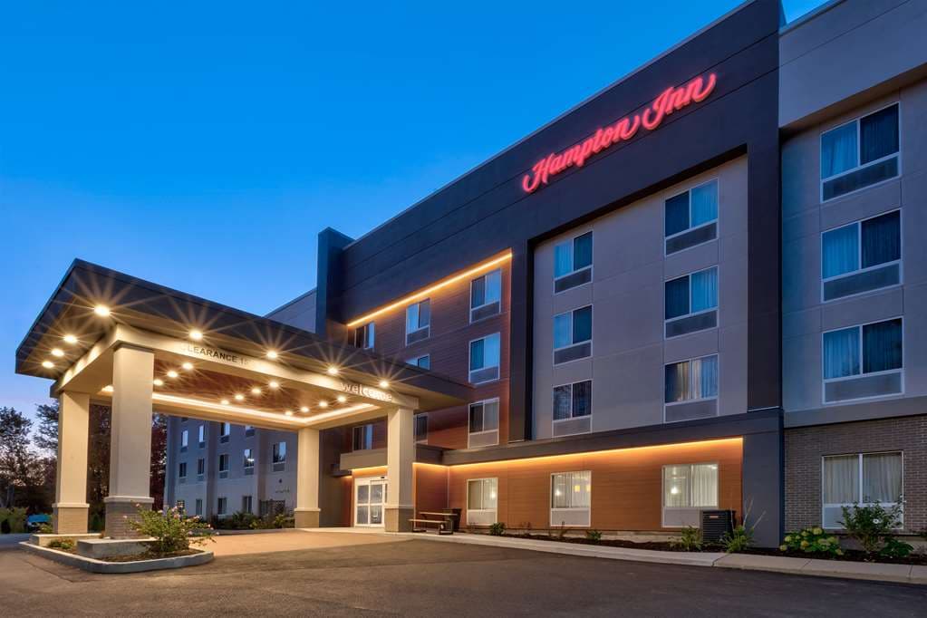 Hampton Inn Waterbury