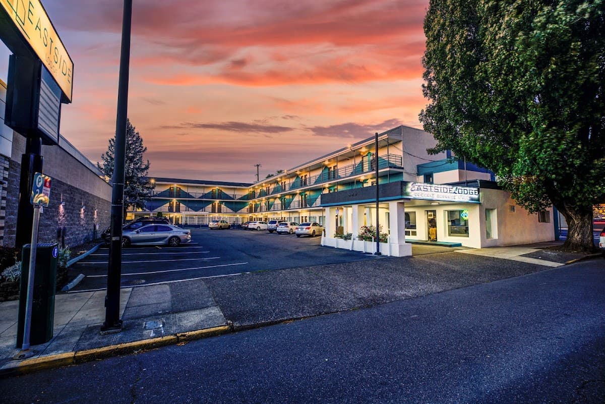 Eastside Lodge