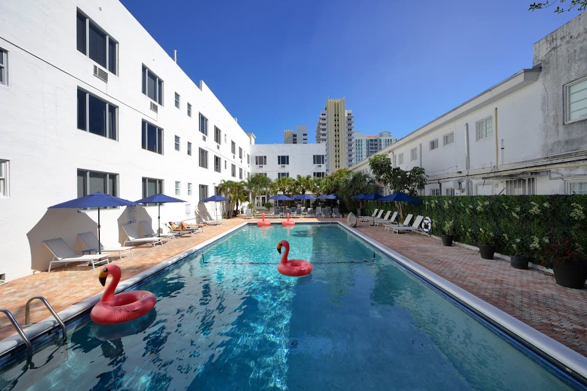 Tropics Hotel