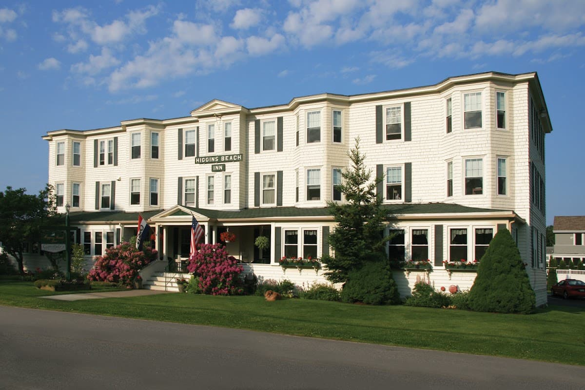 Higgins Beach Inn