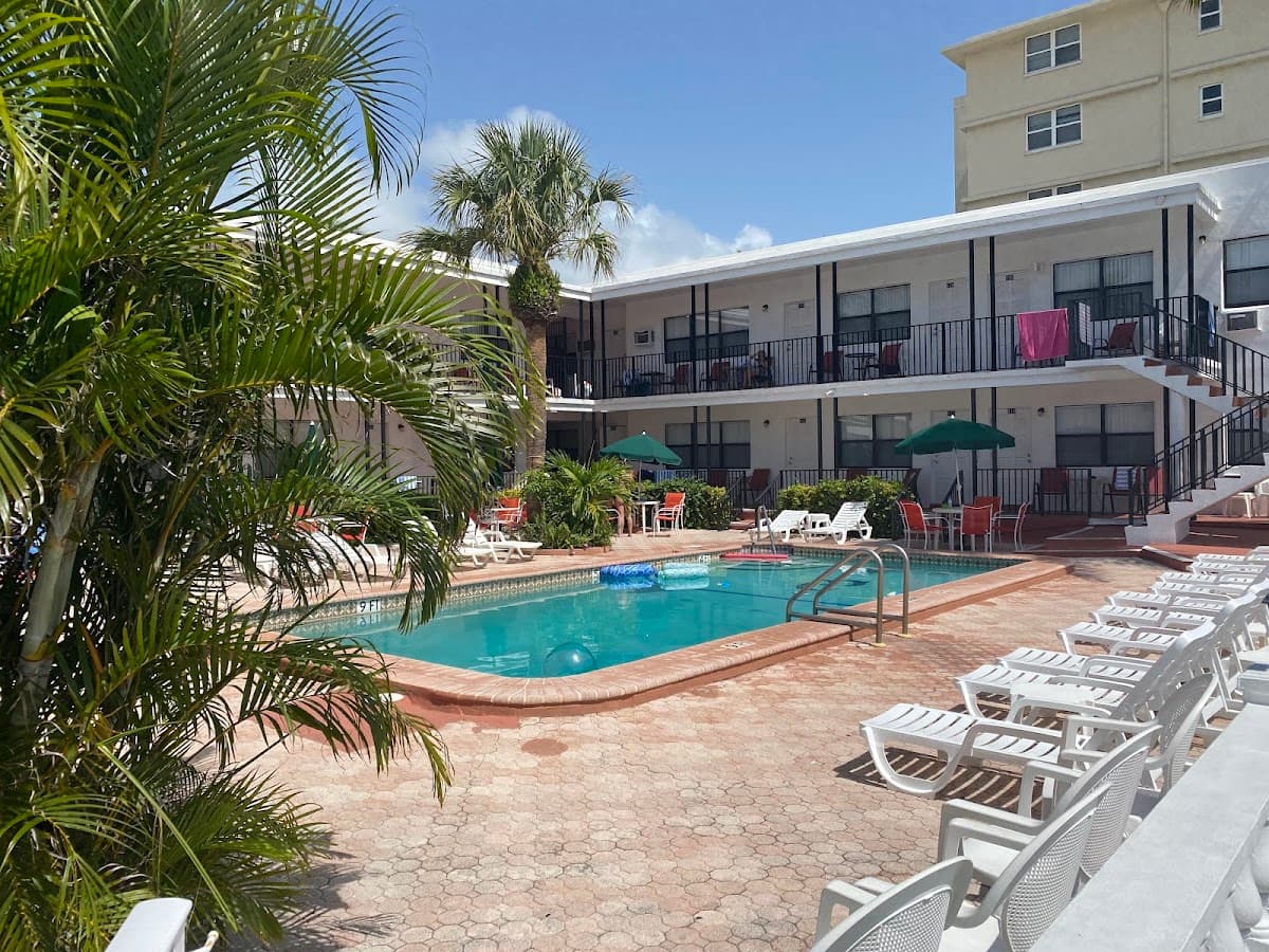 Summerland Suites