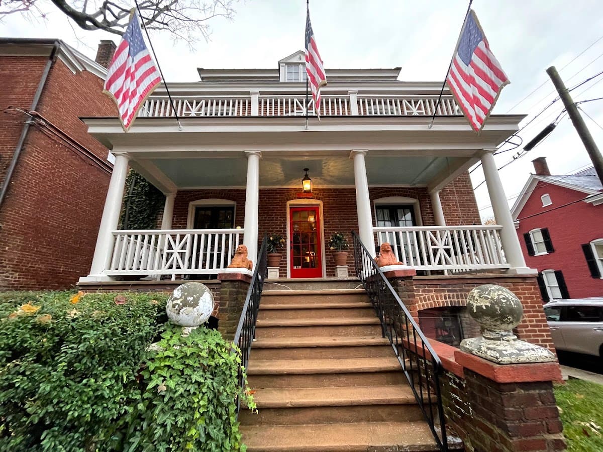 The Inn at Court Square