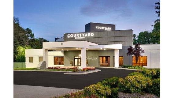 Courtyard by Marriott Charlotte Airport LoSo