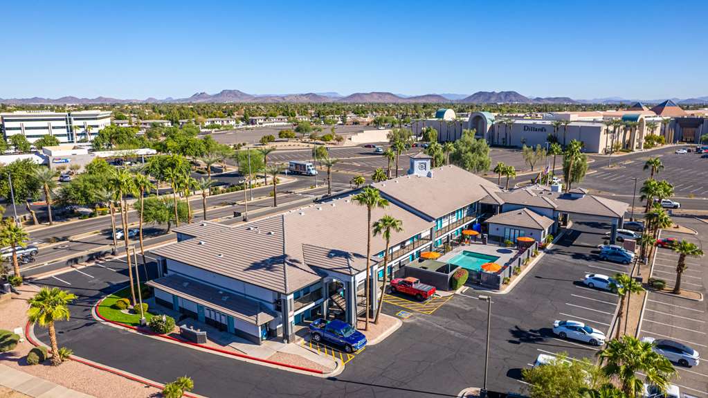The Hotel Serene Glendale Peoria, Surestay Collection by BW