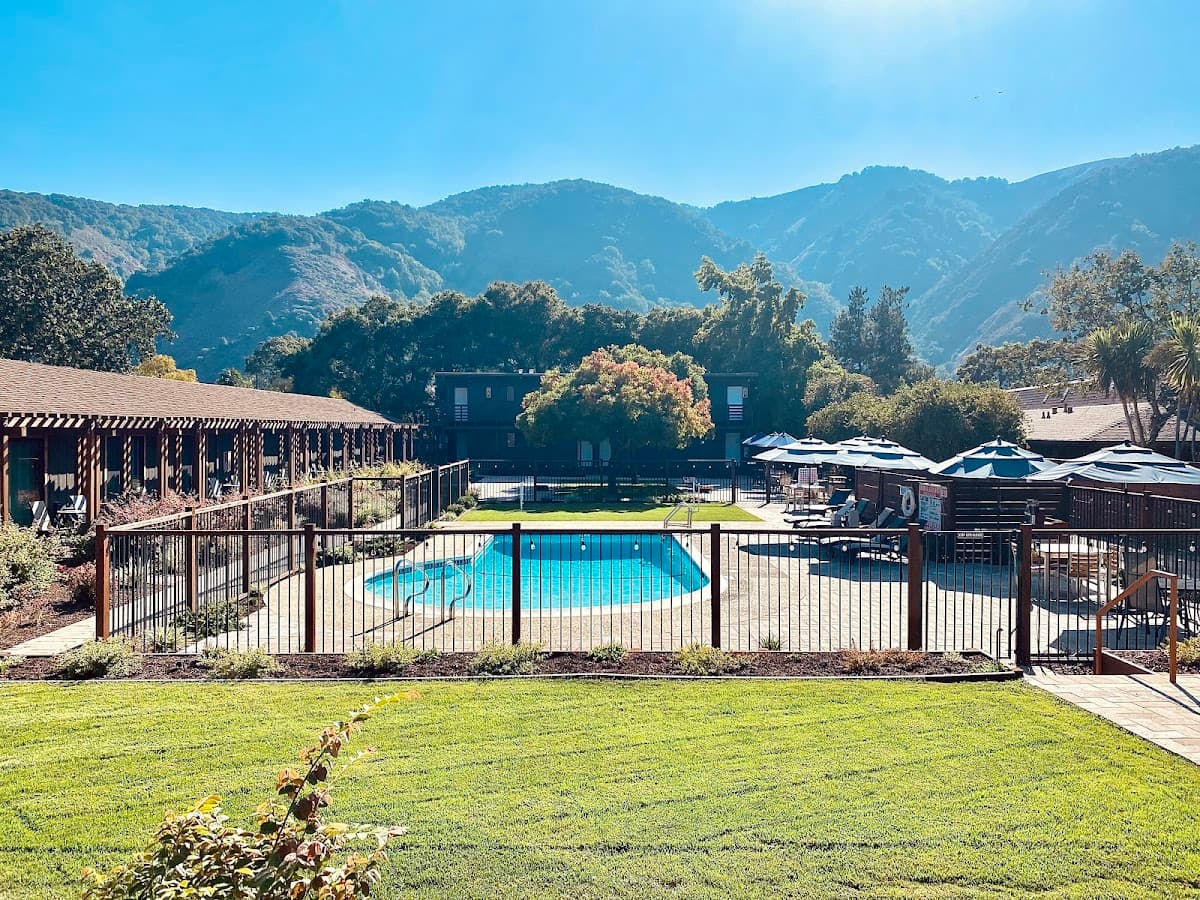 Hidden Valley Inn