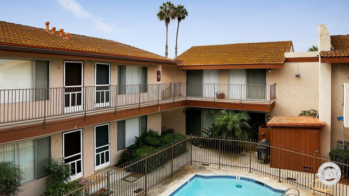 Pacific Pines Apartments
