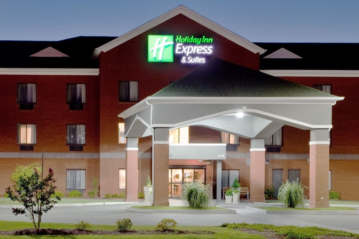 Holiday Inn Express & Suites Suffolk by IHG