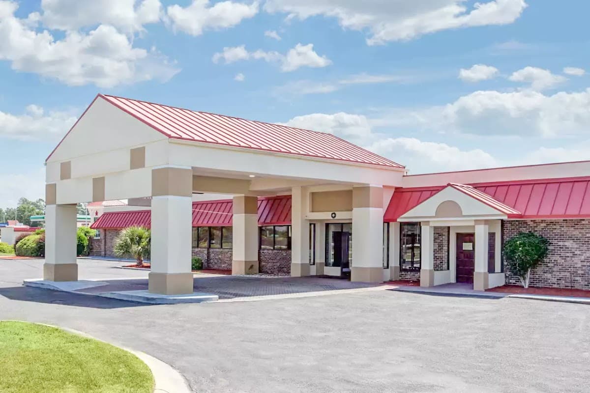 Ramada by Wyndham Santee I-95
