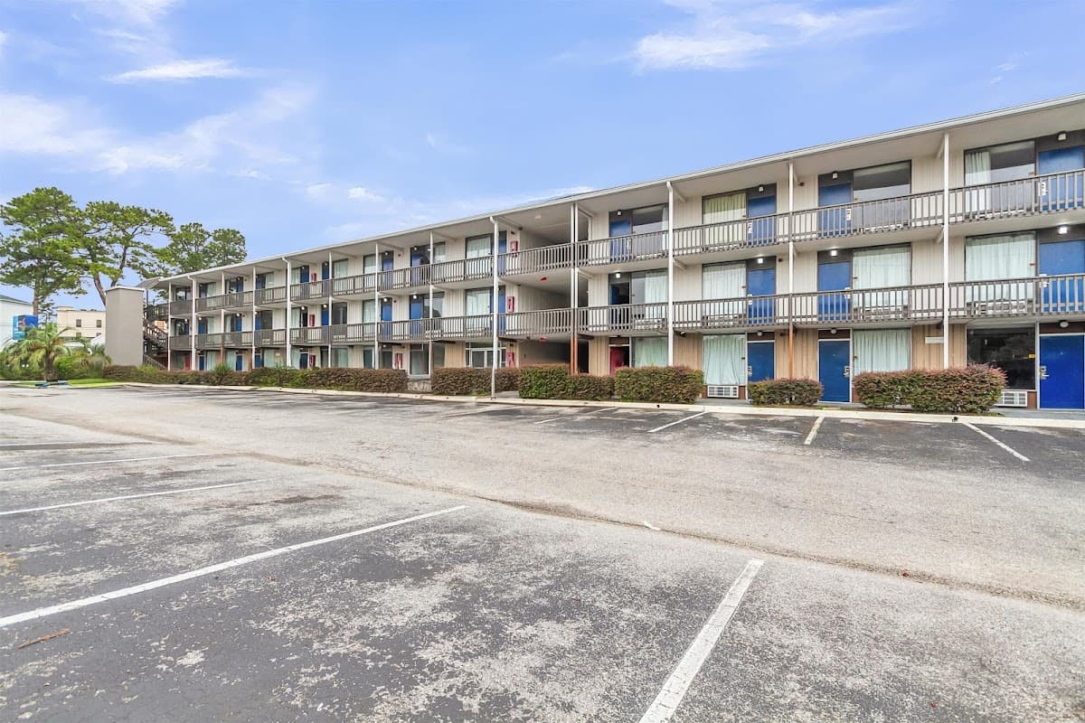 Motel 6 Summerville, SC - Charleston