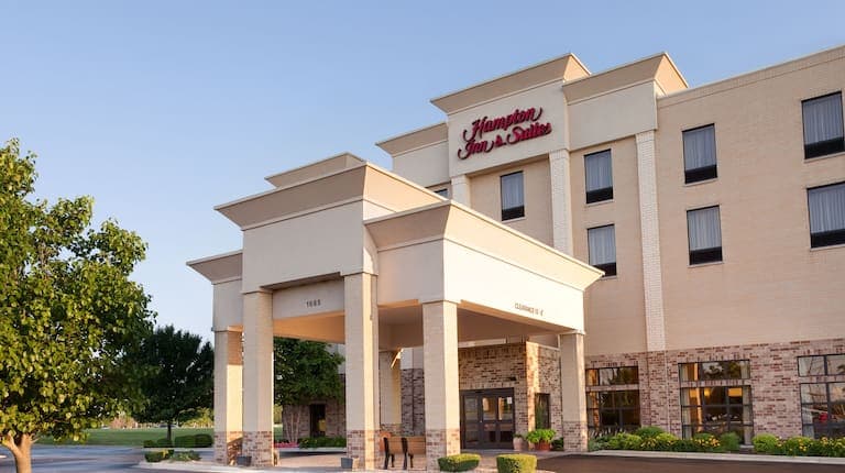 Hampton Inn & Suites Chicago Addison