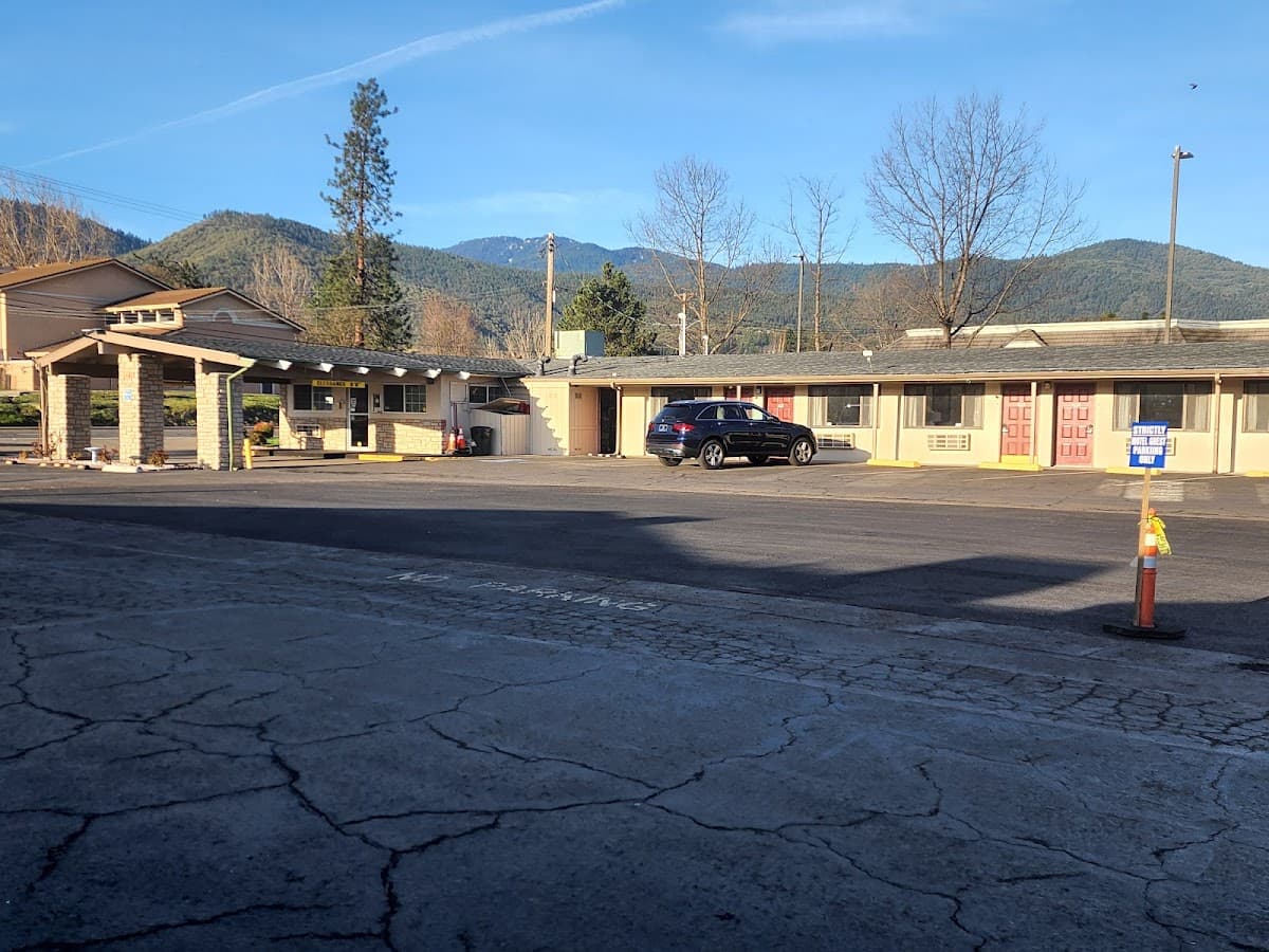 Scottish Inns Ashland OR