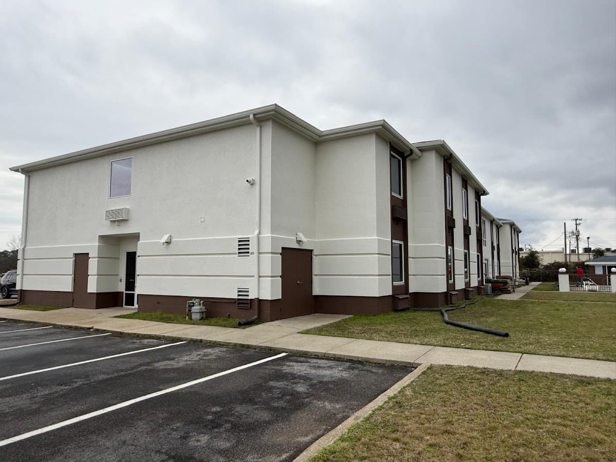 Regency Inn & Suites