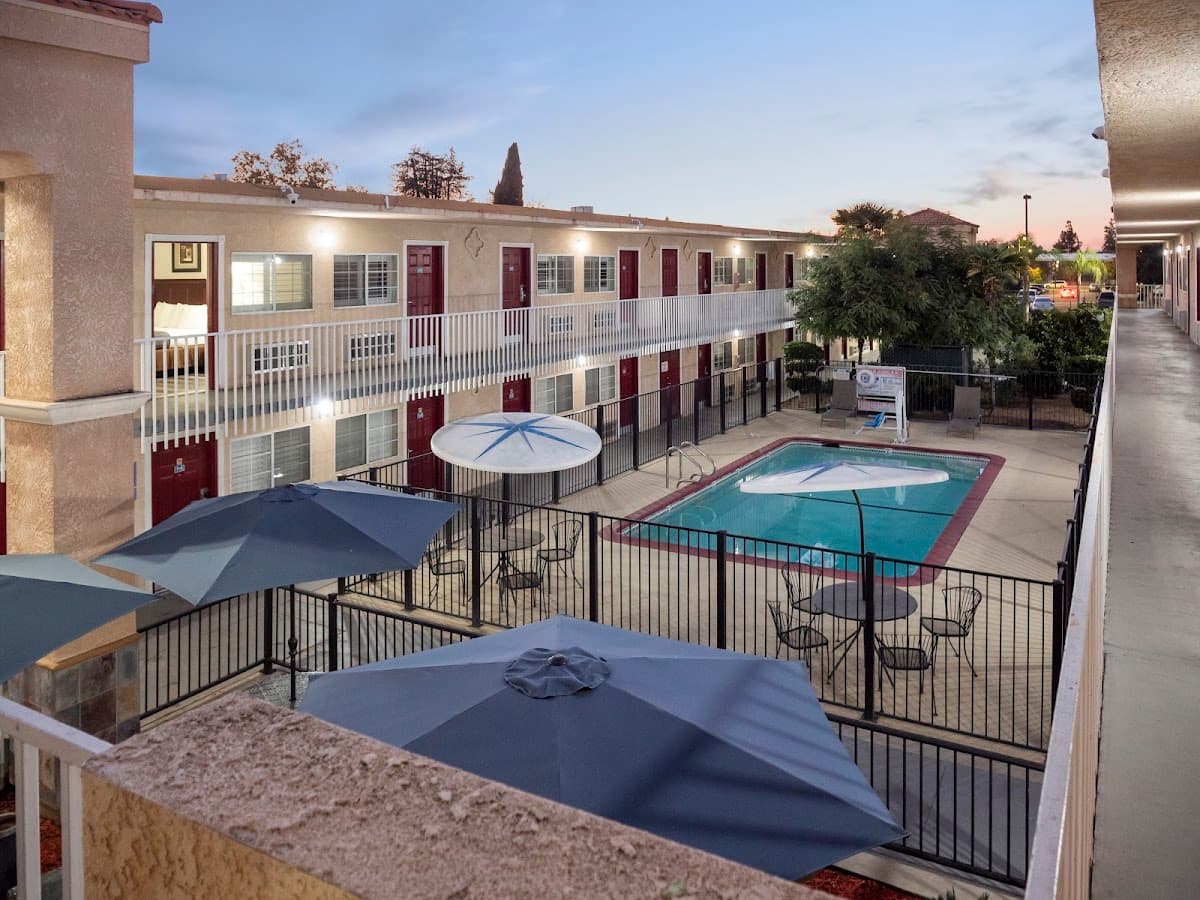Dream Inn Fresno