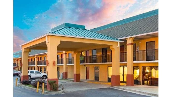 Super 8 by Wyndham, Orangeburg