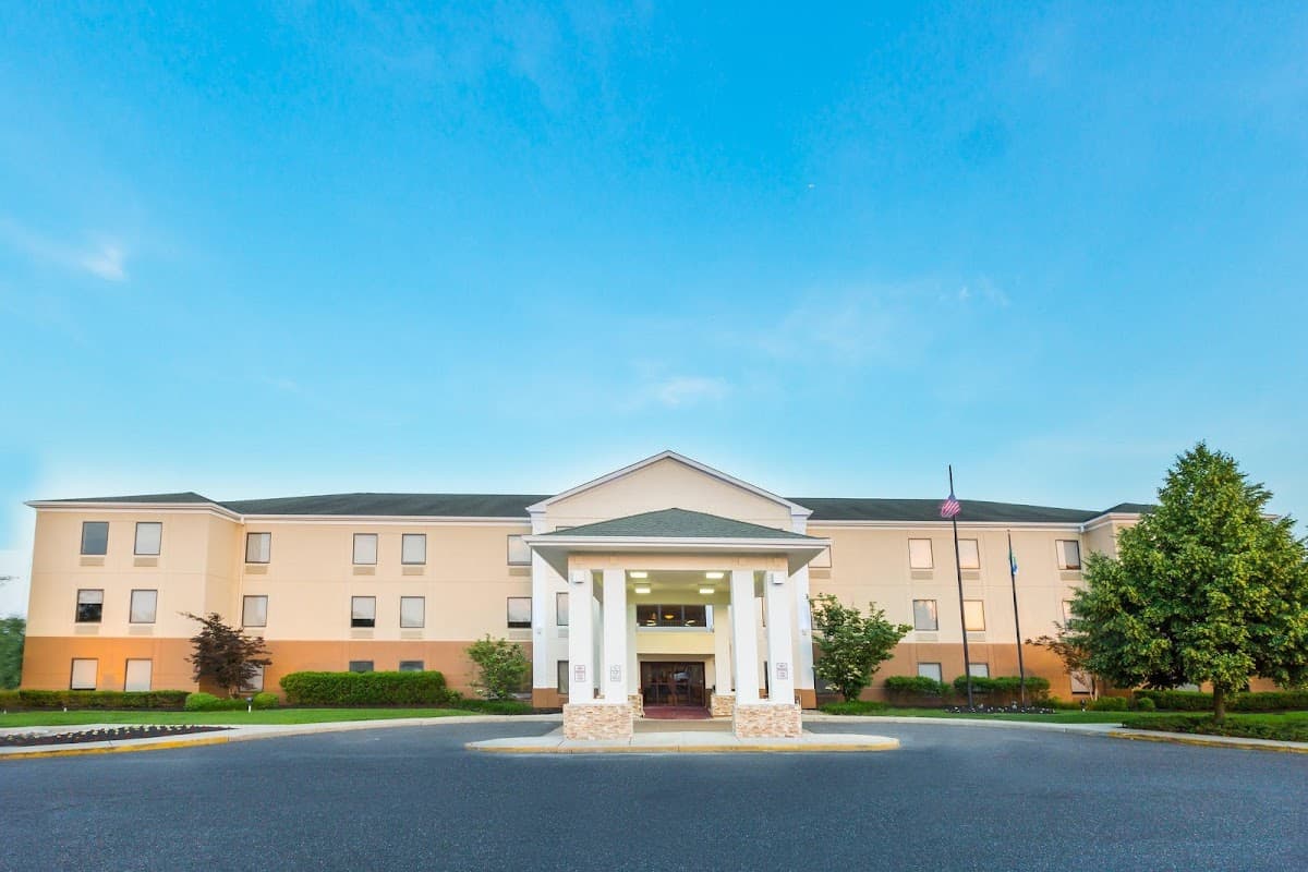 Holiday Inn Express & Suites Burlington - Mount Holly by IHG