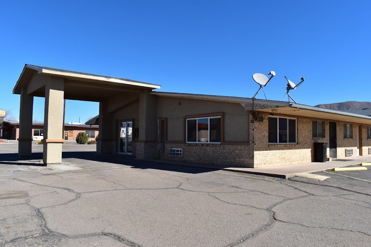 Satellite Inn
