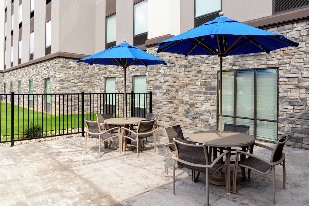 Hampton Inn & Suites Xenia Dayton