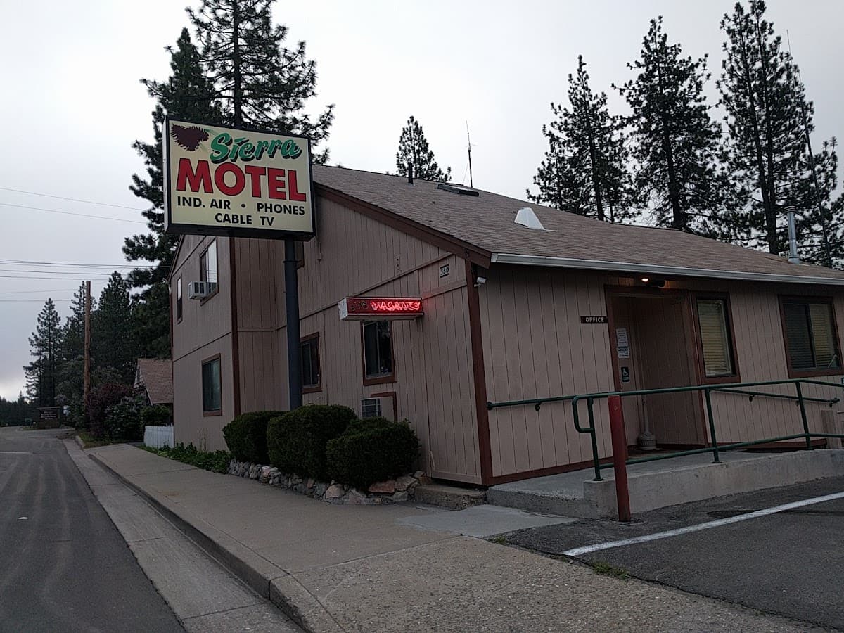 Sierra Motel