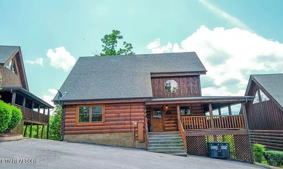 Cabin Bear Hug