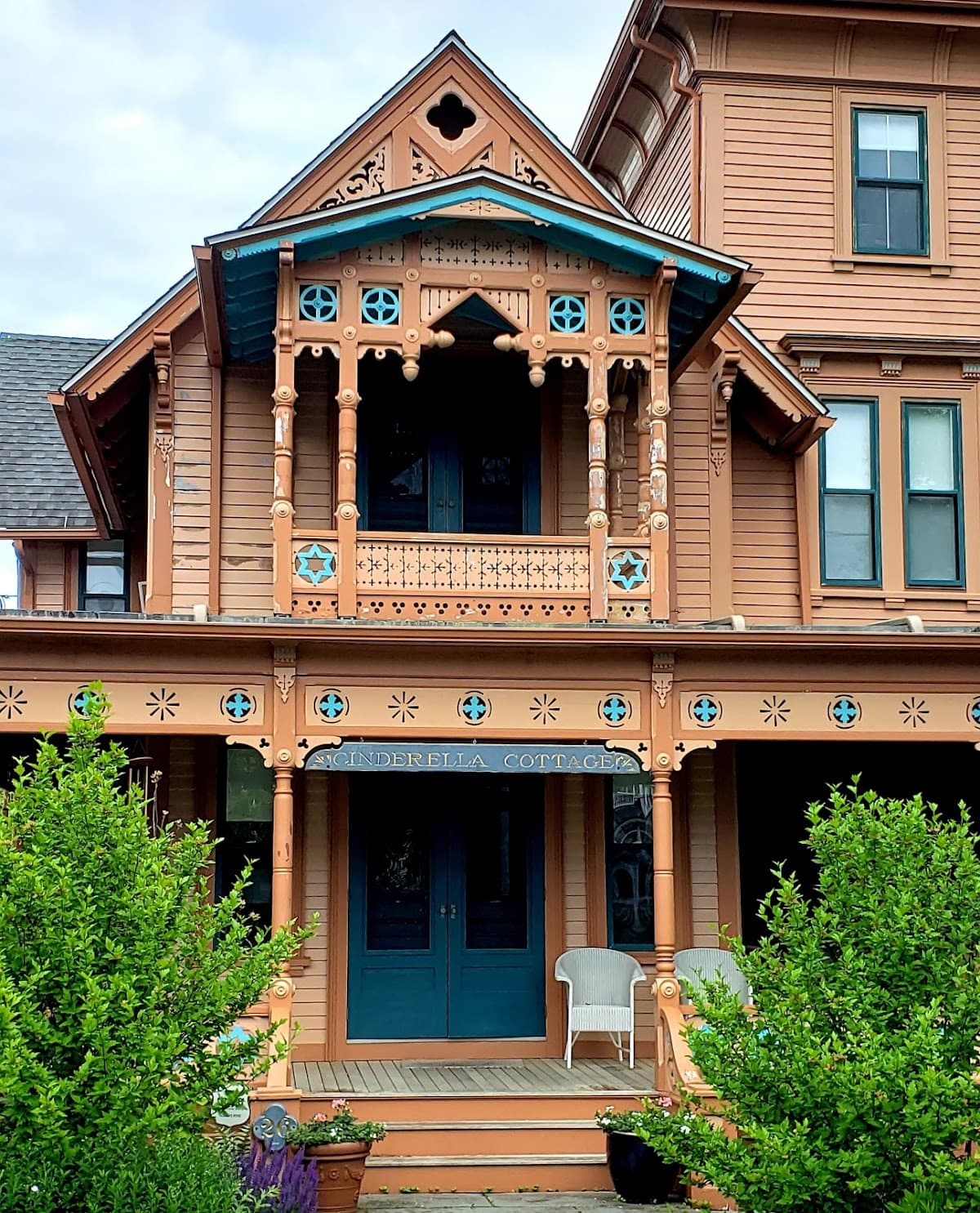 Pequot Hotel