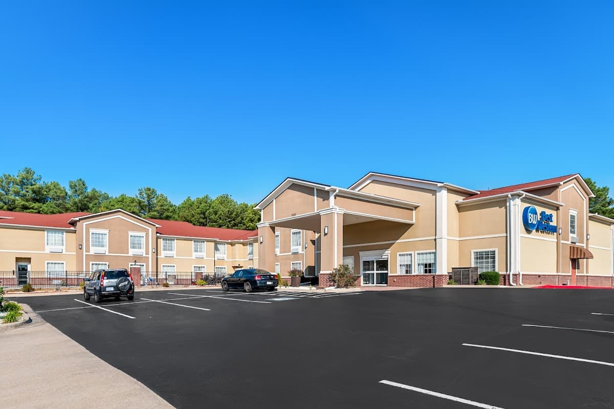 Best Western Sherwood Inn & Suites