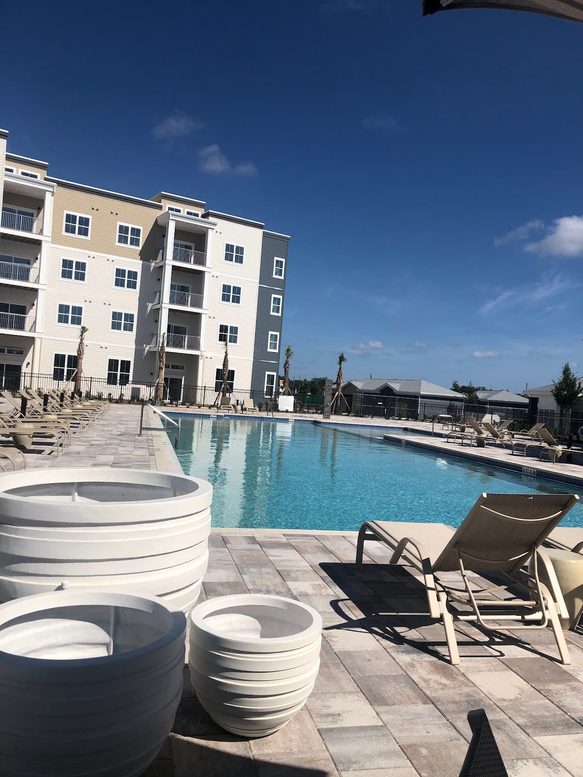 Neo City Apartments