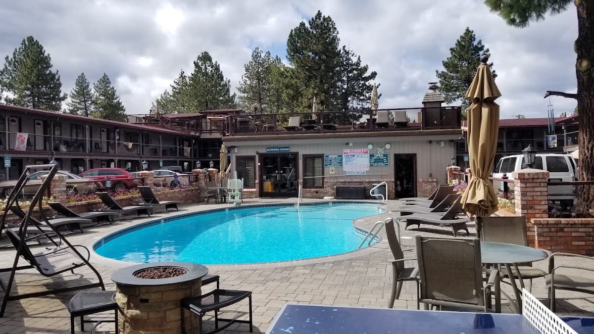 Stardust Lodge