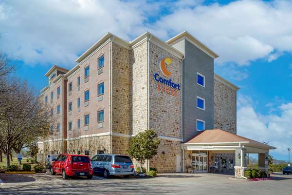 Comfort Suites