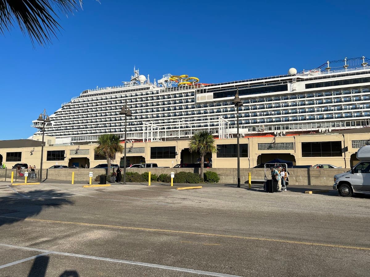 Disney Cruise Line, Port of Galveston - Cruise Terminal 28
