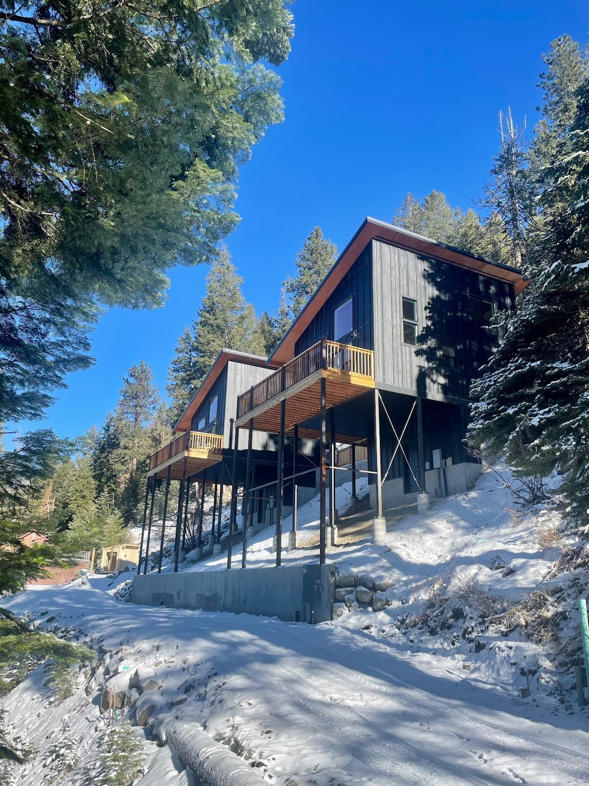 Wallowa Lake Chalets