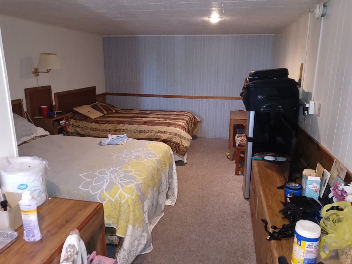 RidgeView Motel