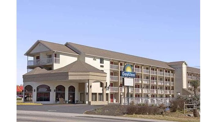 Days Inn by Wyndham Apple Valley Pigeon Forge/Sevierville