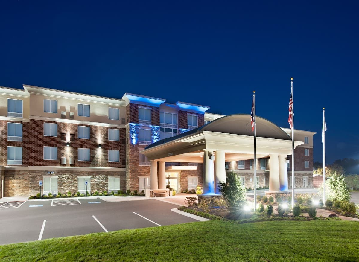 Holiday Inn Express & Suites Dayton South - I-675