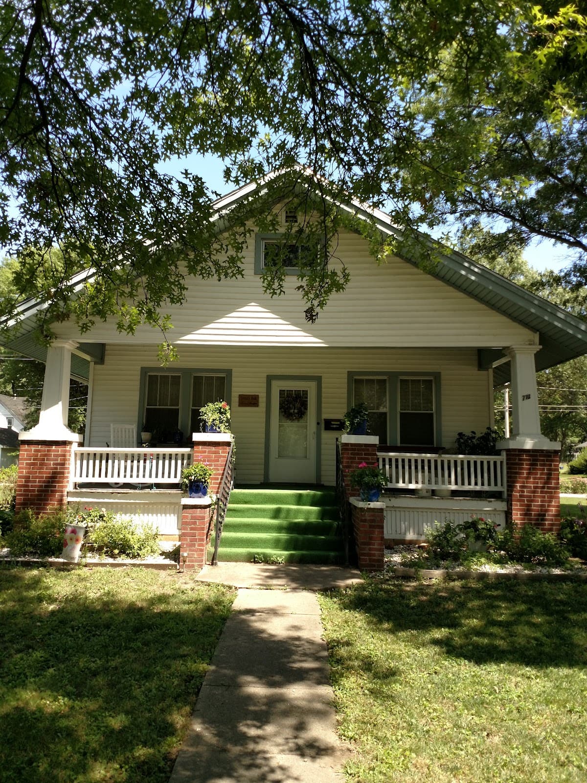 Norma's Nook Bed And Breakfast