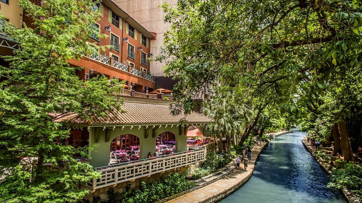 Hotel Valencia Riverwalk, Valencia Hotel Collection
