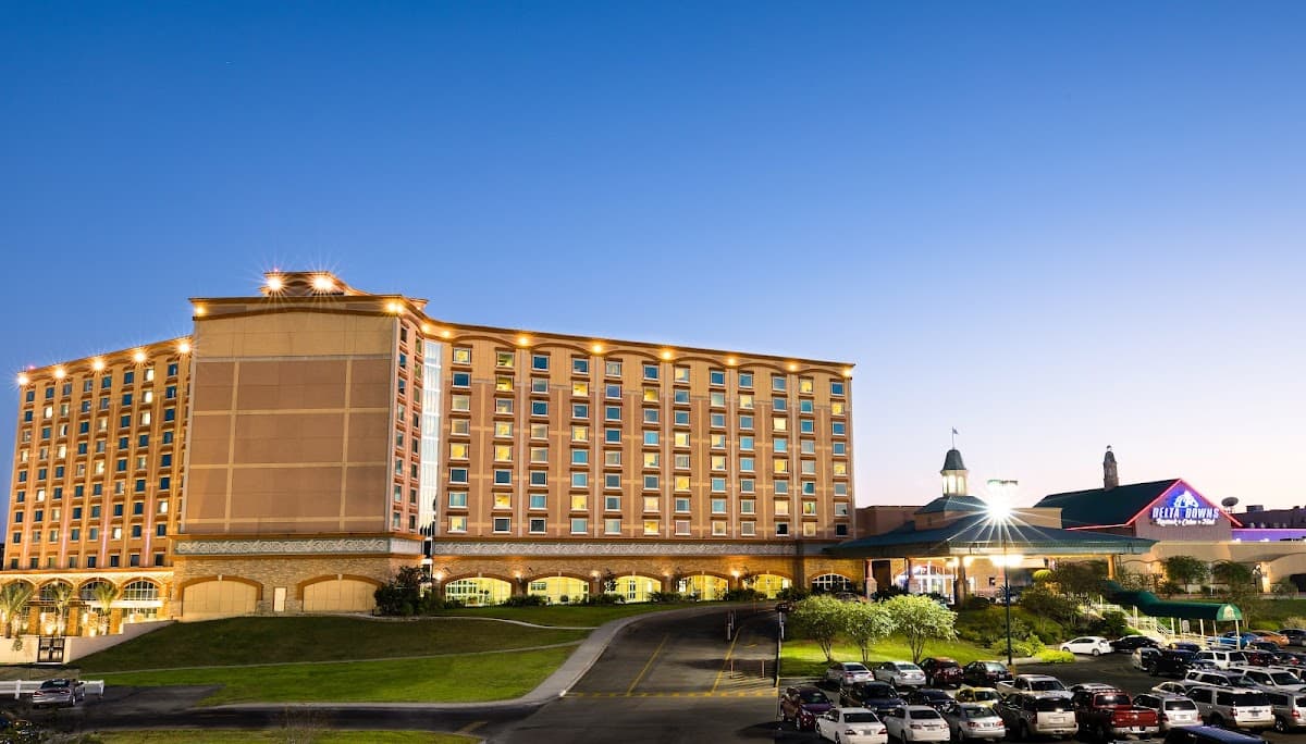 Delta Downs Racetrack, Hotel & Casino