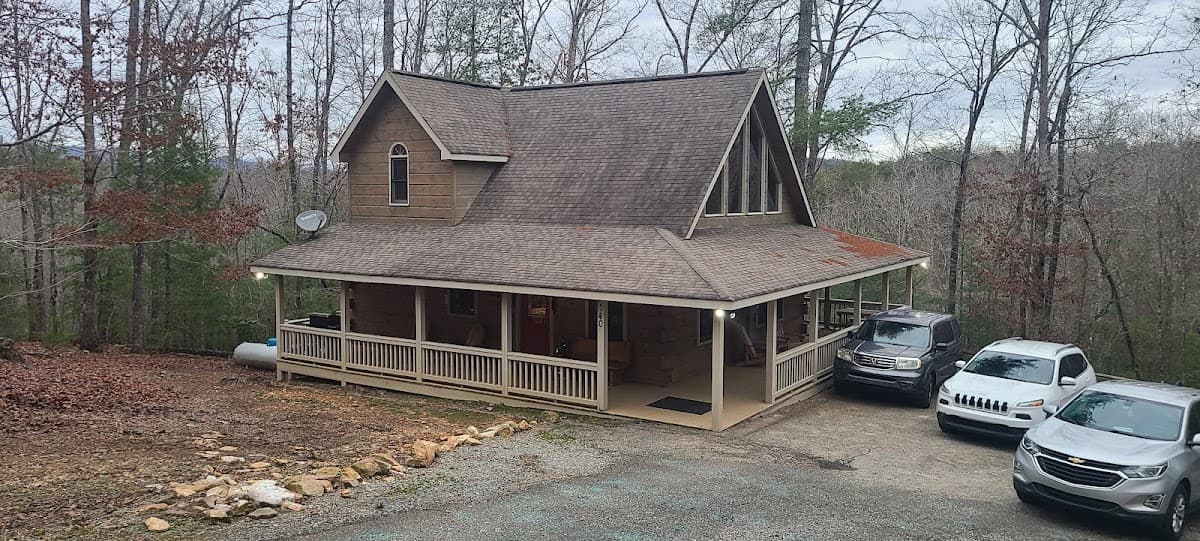 Black Oaks Lodge