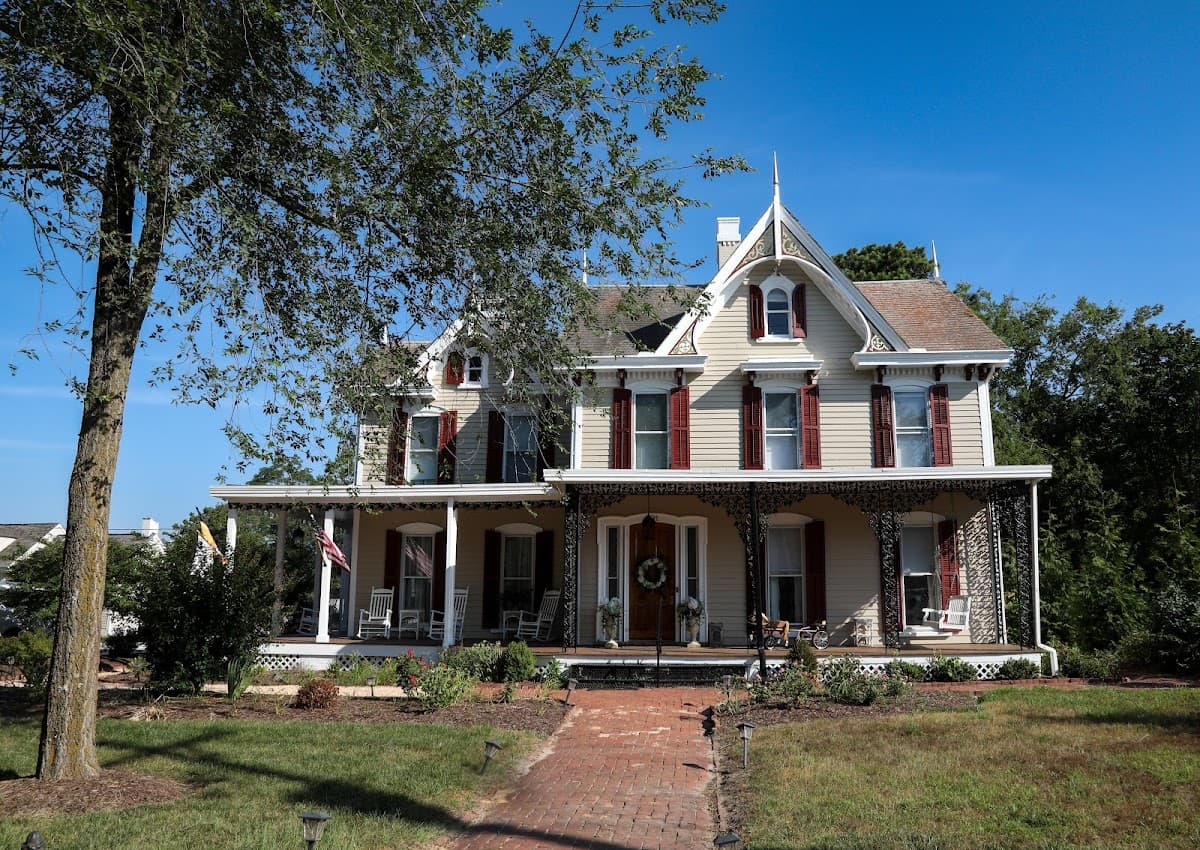 Cypress River Inn & Spa