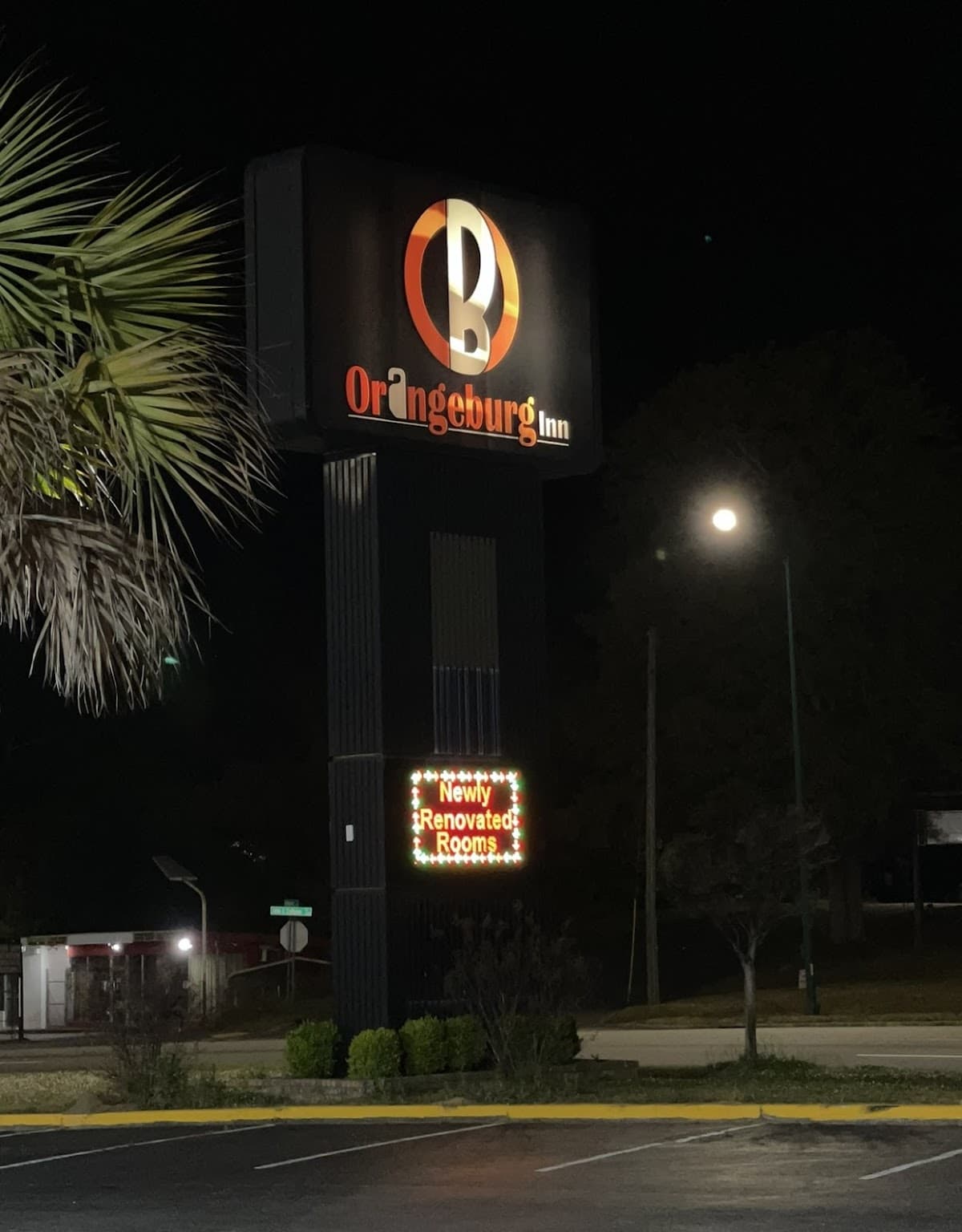 Orangeburg Inn & Suites