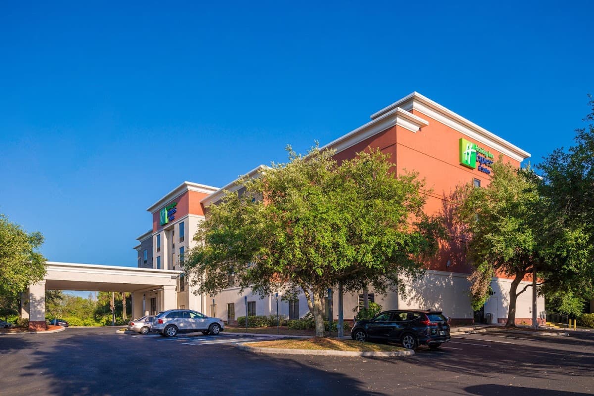 Holiday Inn Express & Suites Tampa-Anderson Rd/Veterans Exp by IHG